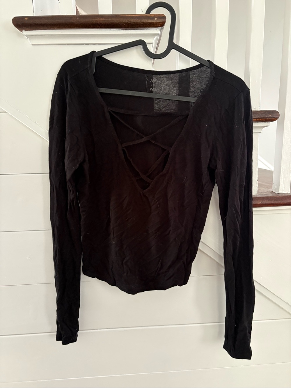 Me to We Black Long-Sleeve Crisscross V-Neck Top